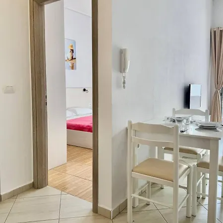 Veritas Apartment Sarandë